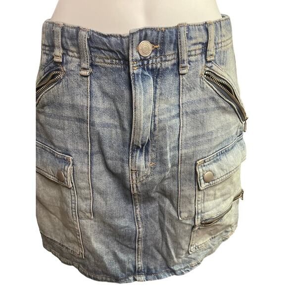 We The Free Free People Avenue Denim Faded Blue Cargo Mini Skirt Women's Size 26 - Picture 3 of 5